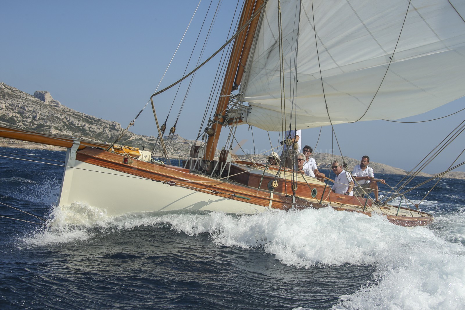 A29X1906.jpg