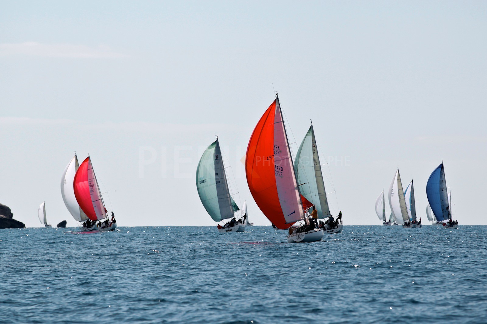 Kashmir sous spi rouge