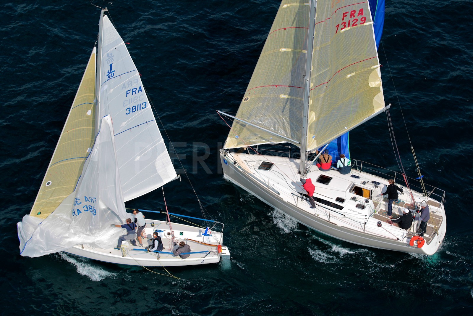 No Stress vs Tom Tom