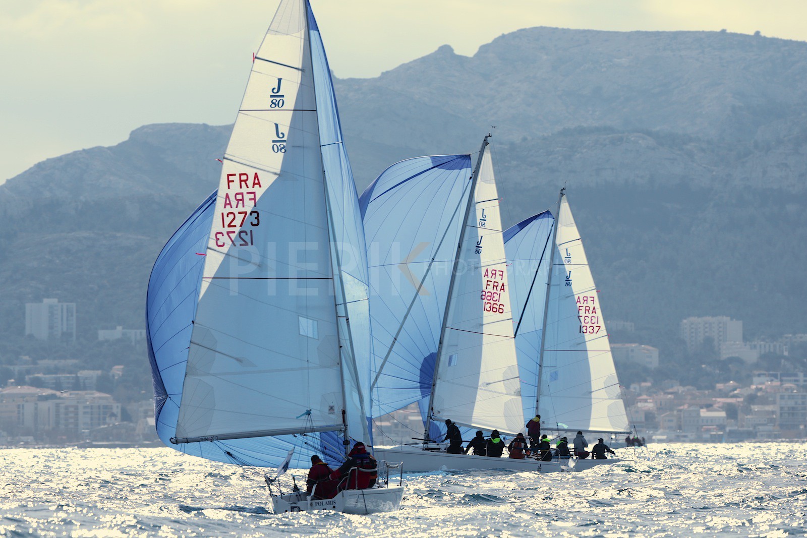 Polaris, Antares et Atria