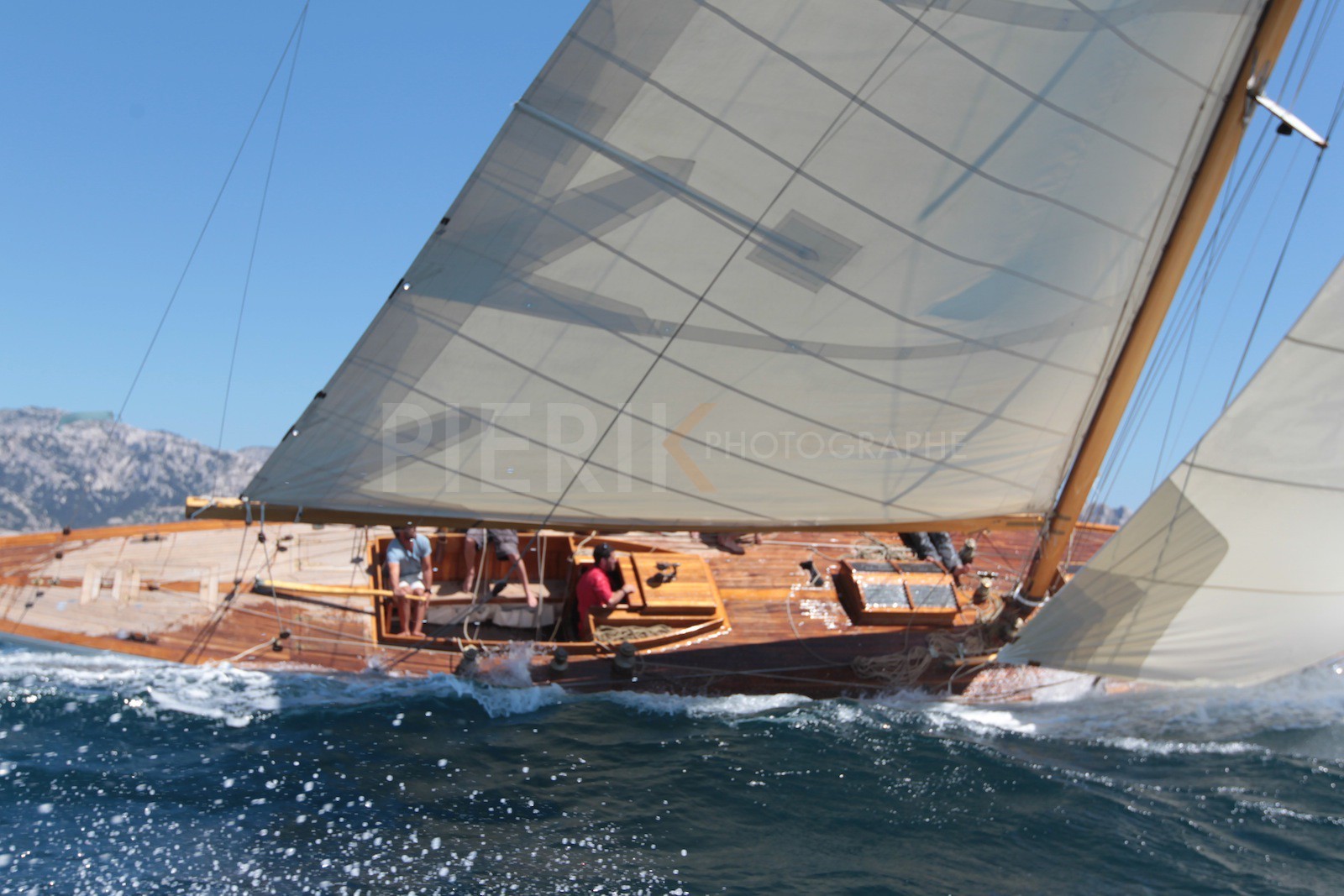 Irène VIII