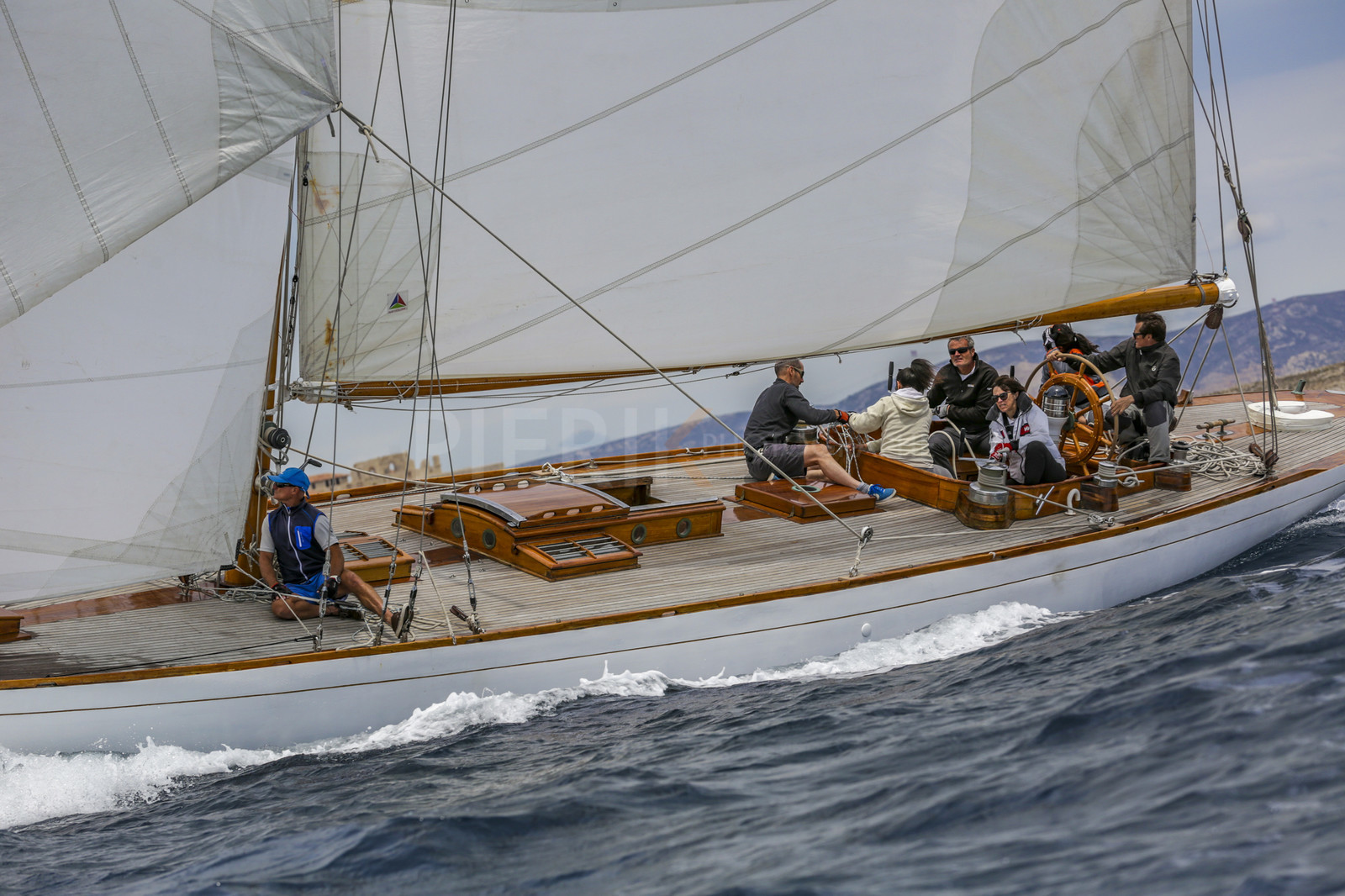 O60A1015.jpg