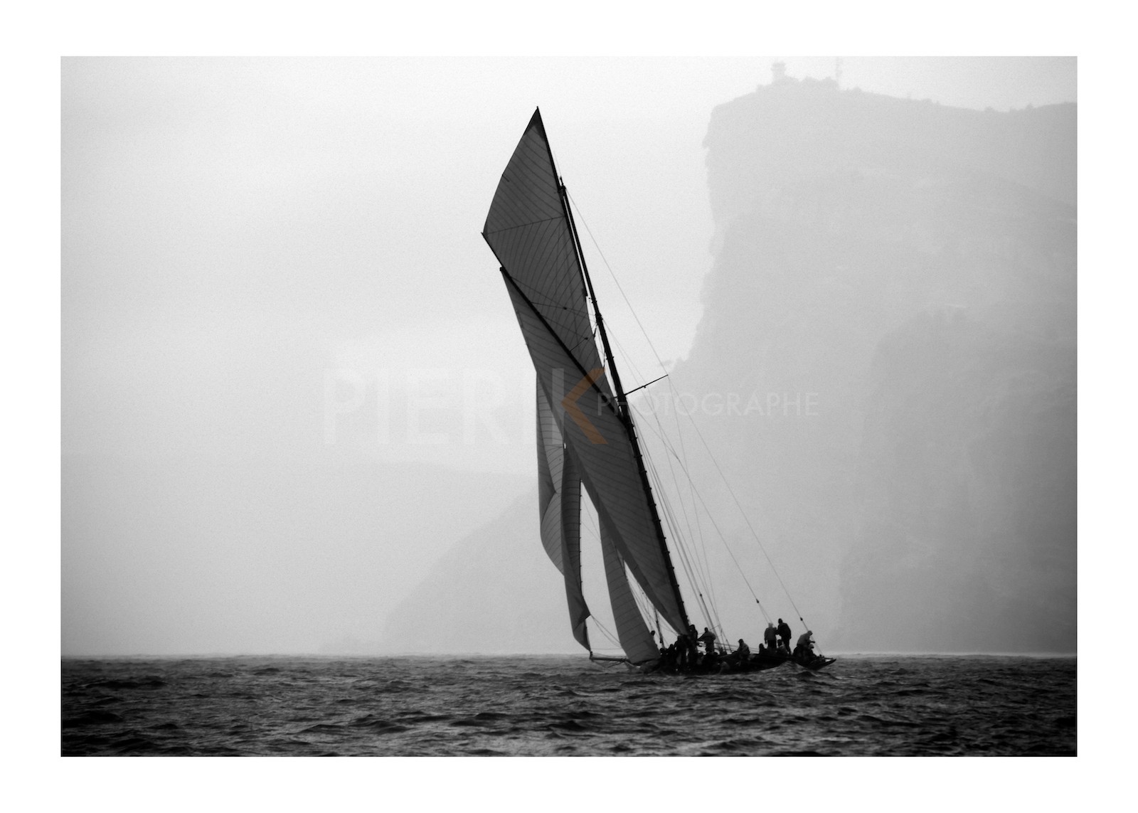 Mariska sous le cap Canaille